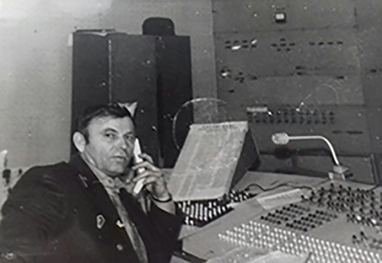 Павел Сопот за работой