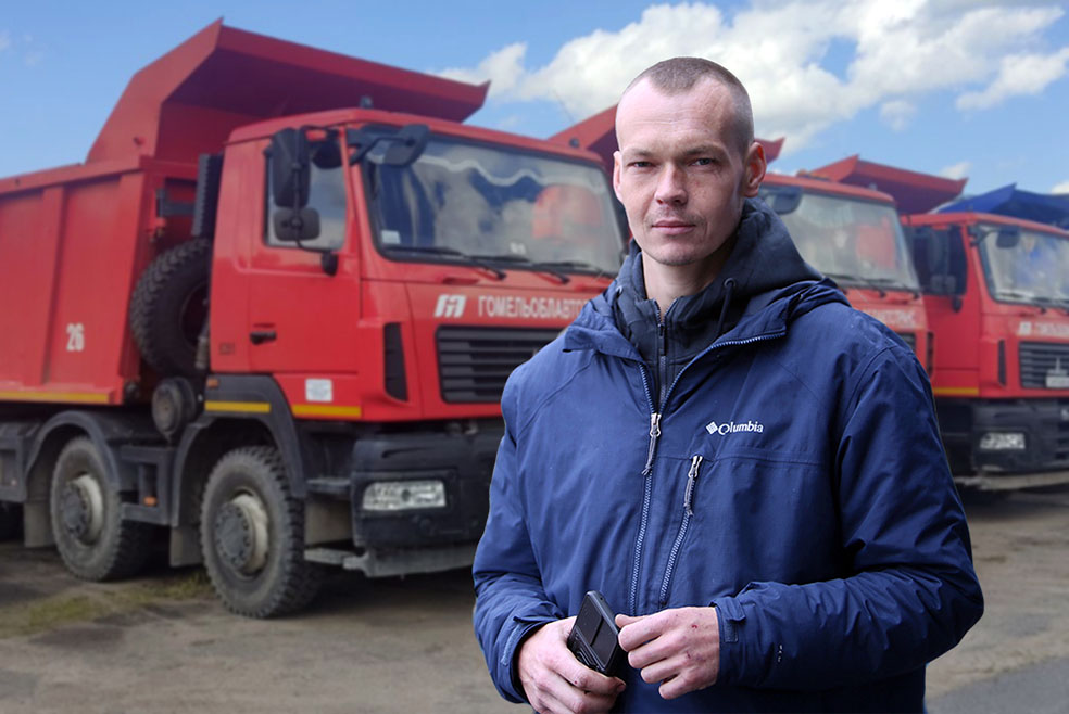 молодого водителя Павла Шестака в работе отличают добросовестность и пунктуальность