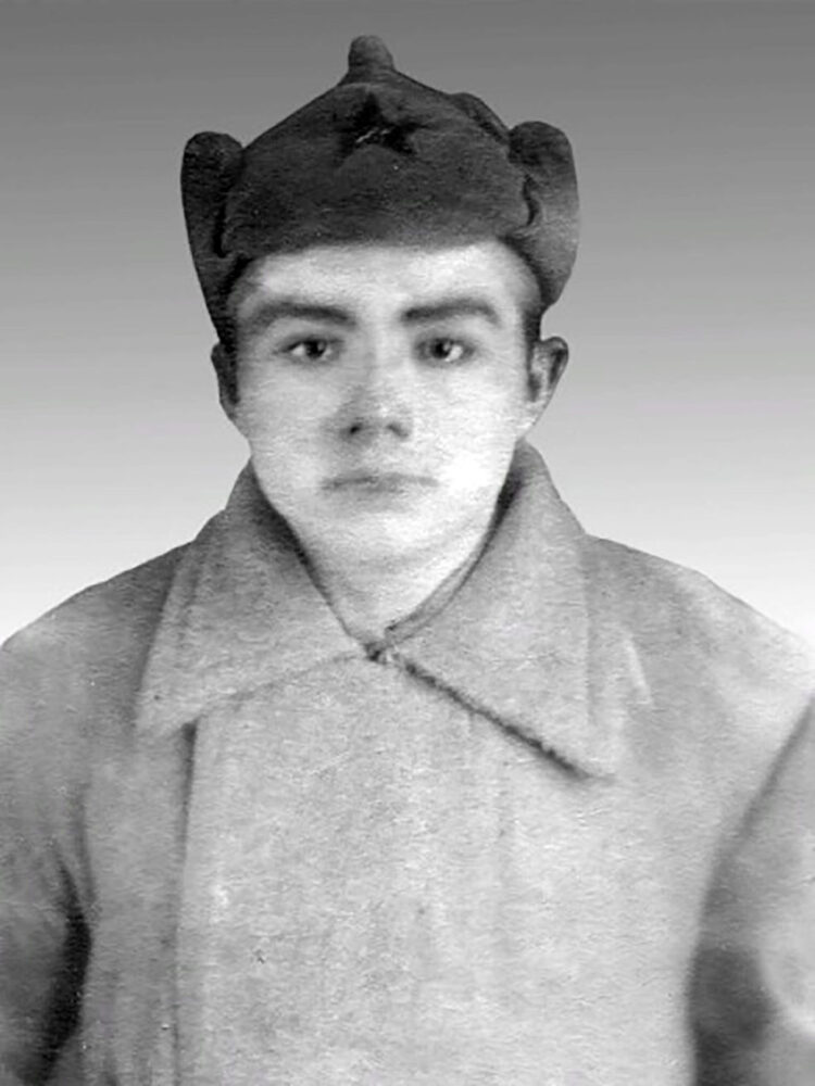 Артамонов Иван Мих