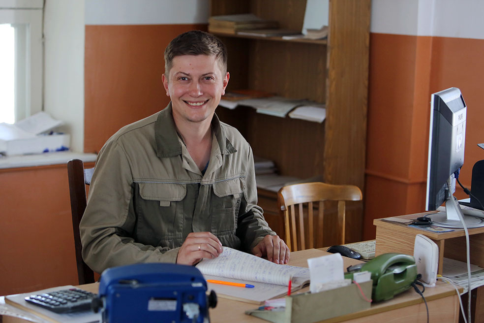 Под руководством ответственного прораба асфальтобетонного завода Дмитрия Бреля трудится 11 человек. 